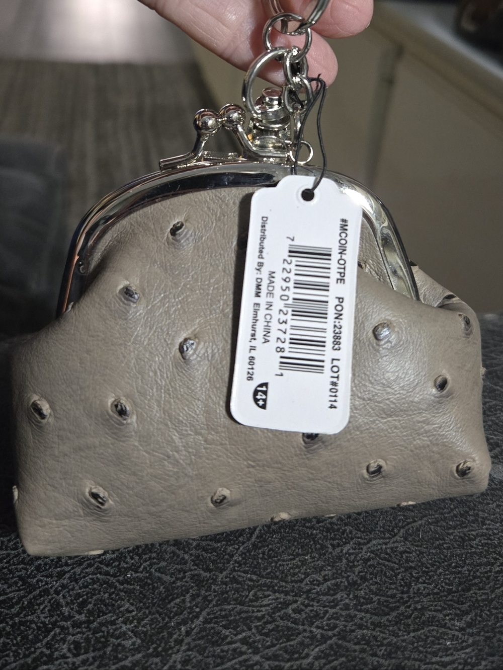 Brown Leather Kiss-Lock Faux Ostrich Coin Purse Keychain, 4"×3"×1.5"
